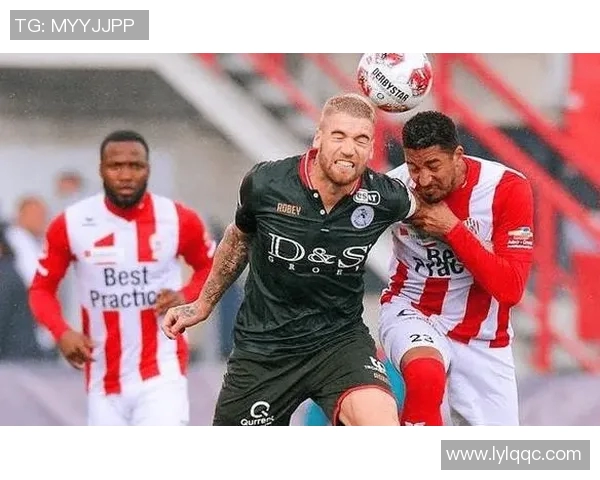 巴黎FC与圣旺红星的精彩对决即将上演，谁将赢得这场焦点战役